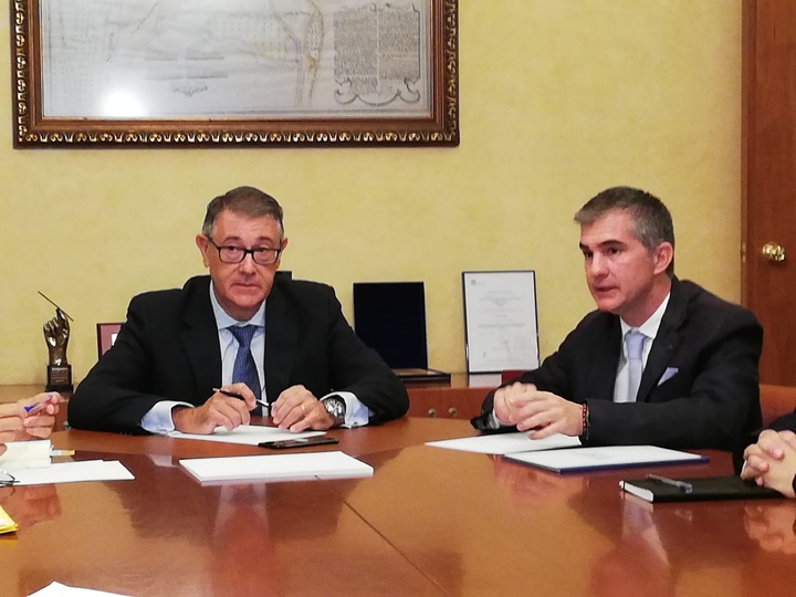 El consejero Miguel Ángel del Amor junto al presidente de la Confederación Hidrográfica del Segura Mario Urrea