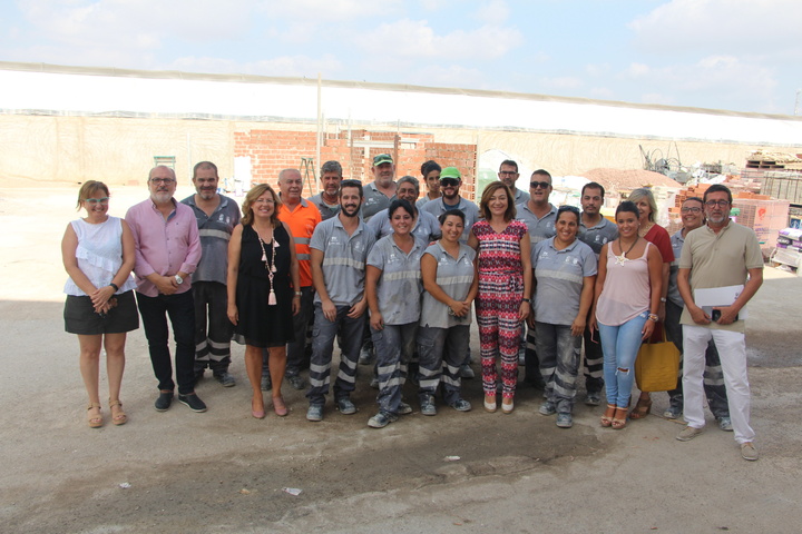 Quince desempleados de San Pedro del Pinatar se forman en albañilería con un programa de la Comunidad