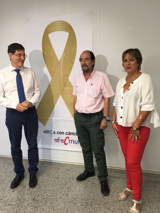 Salud apoya la campaña 'Enciende la esperanza' en favor de los niños con cáncer