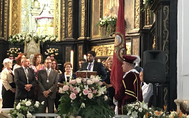 Fernando López Miras asiste a la misa mayor en honor a la patrona de Lorca, la Virgen de las Huertas (2)