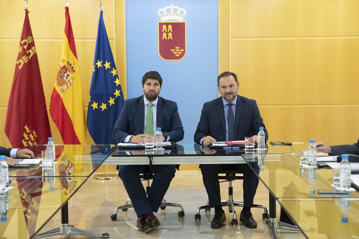 Reunión con el ministro de Fomento, José Luis Ábalos (3)