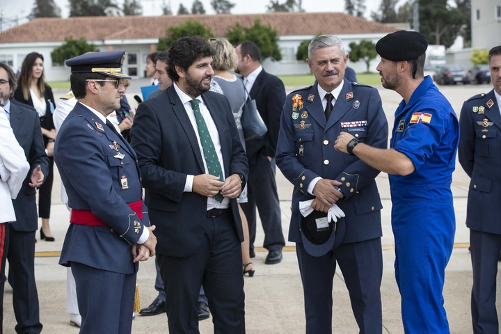 Apertura curso académico Escuela Militar de Paracaidismo 'Méndez Parada' (2)