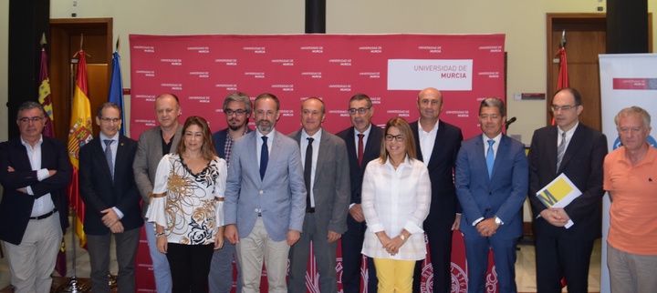 El Gobierno regional y la Universidad de Murcia">UMU