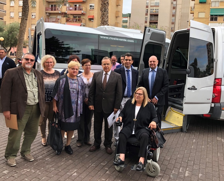 Ayudas para el transporte de personas con discapacidad