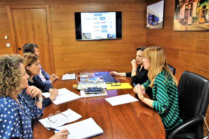 Reunión para analizar la necesidad de conductores en el sector de transporte (1)