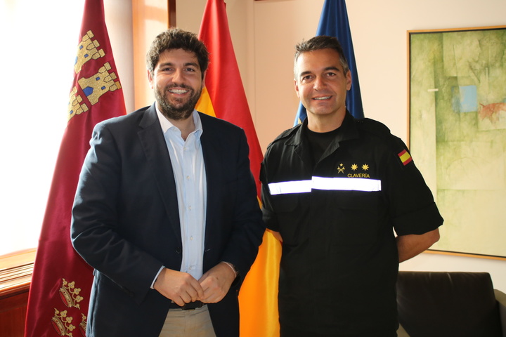 El presidente de la Comunidad se reúne con el nuevo jefe del III Batallón de la Unidad Militar de Emergencias