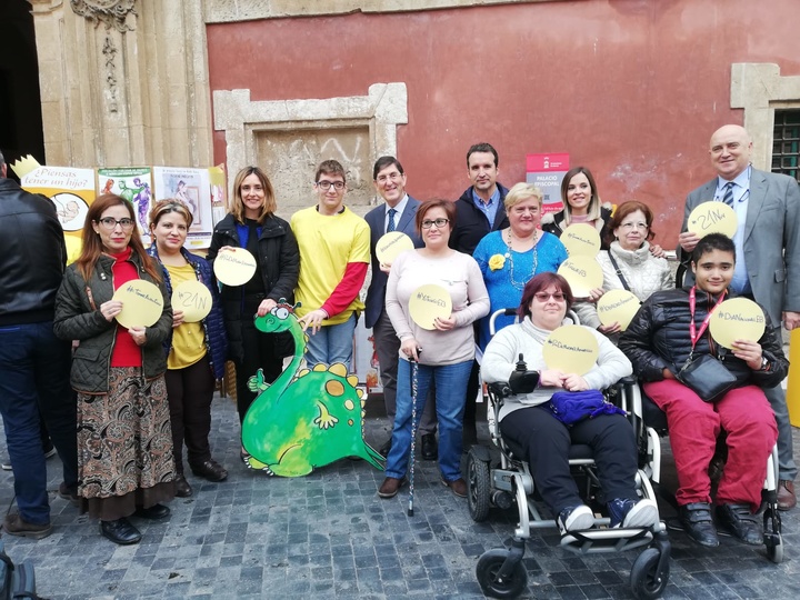 Más de 400 personas están diagnosticadas de espina bífida en la Región