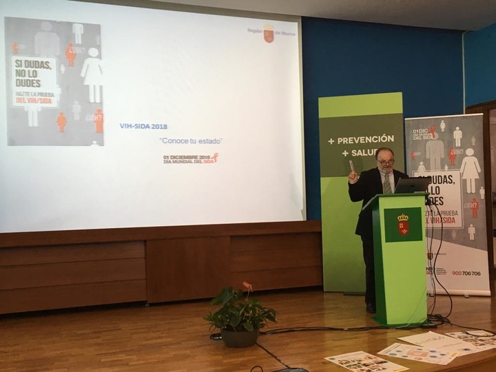 Rueda de prensa sobre el Día Mundial del Sida