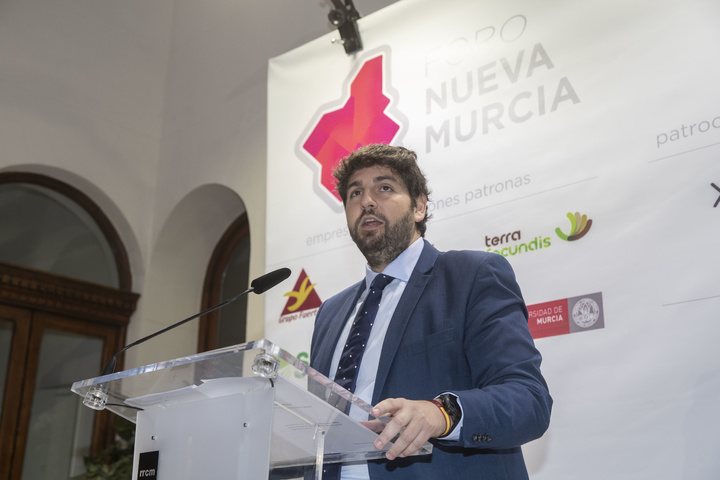 El presidente de la Comunidad, Fernando López Miras, participa en el Foro Nueva Murcia