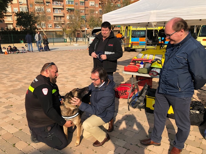 Exhibición de la Unidad Canina de Salvamento de la Región de Murcia