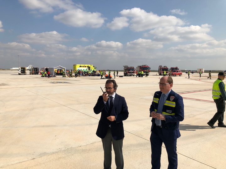 Simulacro en el Aeropuerto para comprobar su seguridad