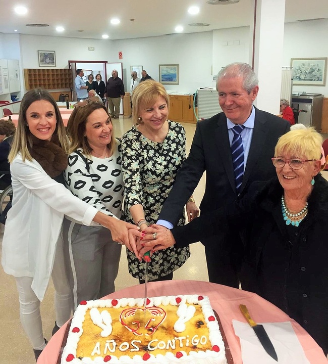 La residencia de personas mayores de San Basilio en Murcia cumple 25 años