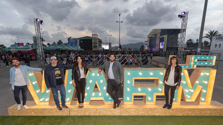 El presidente Fernando López Miras asiste al Festival Warm Up Estrella de Levante 2019 (1)