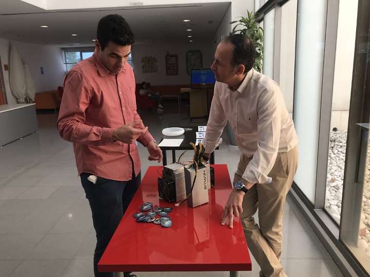 Cien técnicos se forman en la tecnología 'Blockchain' (2)