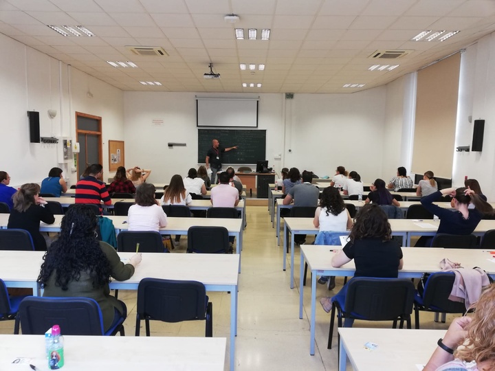 Exámenes de la oferta de empleo público del Servicio Murciano de Salud para la categoría de Enfermería