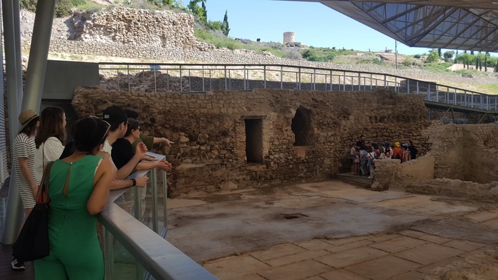 Prescriptores y turoperadores especializados británicos así como representantes de la  Oficina Española de Turismo en Londres vistan el Foro Romano