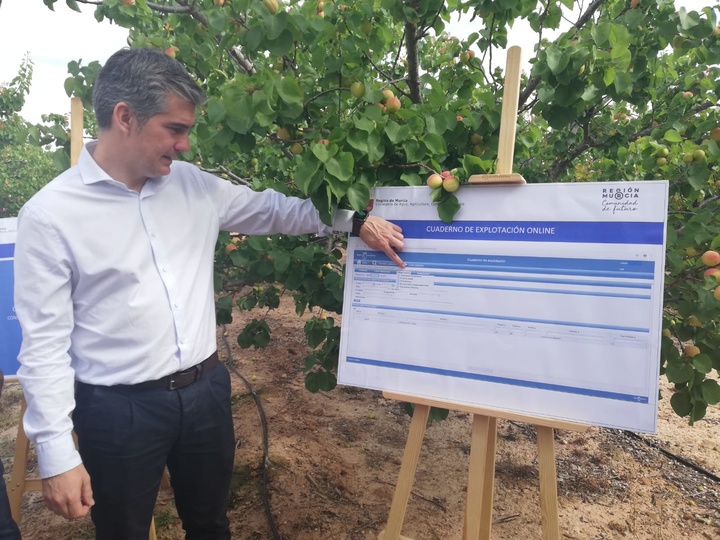 Esta aplicaci&oacute;n integrar&aacute; todos los registros en materia de agua, fitosanitarios, an&aacute;lisis diversos y otras afecciones de la actividad agraria en un &uacute;nico documento