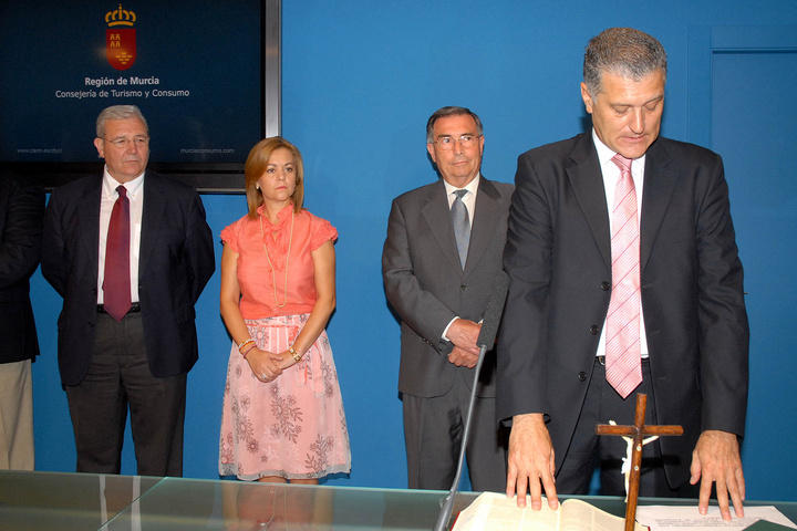 El secretario autonómico de Turismo, Ángel Campos, en su toma de posesión
