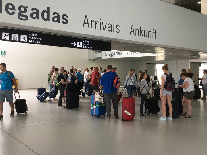 Un nueva operativa con Polonia generará 7.000 pernoctaciones en la Costa Cálida (2)