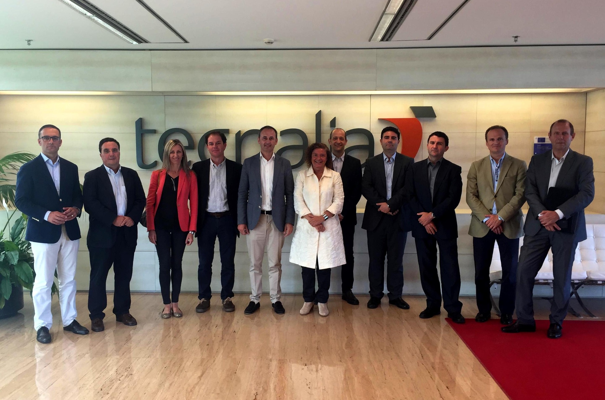 El director del Instituto de Fomento, Javier Celdrán, y los representantes de los centros tecnológicos de la Región conocen la corporación tecnológica Tecnalia en el País Vasco
