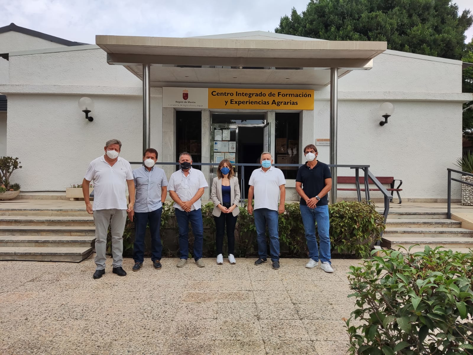 La directora general de Agricultura, Remedios García, durante una visita al Centro Integrado de Formación y Experiencias Agrarias de Lorca de Torre Pacheco