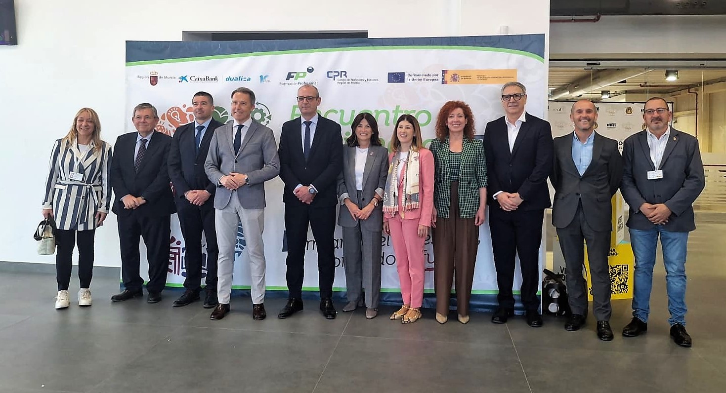 El consejero de Educaci&oacute;n y Formaci&oacute;n Profesional, V&iacute;ctor Mar&iacute;n, inaugura el VIII encuentro nacional de Formaci&oacute;n Profesional