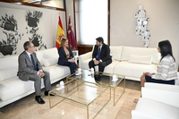 El presidente de la Comunidad, Fernando López Miras, recibe a la embajadora de Polonia en España, Anna Sroka/1