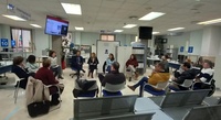 Imagen de una de las reuniones mantenidas con empresarios en la oficina del SEF en Cieza.