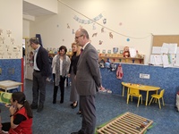 El consejero de Educación y Formación Profesional, Víctor Marín, visita la escuela infantil de la Universidad de Murcia, junto con el rector José...