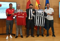 L&oacute;pez Miras presenta las ayudas de la Comunidad a Real Murcia y Cartagena