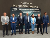 Imágenes de la consejera Sara Rubira durante la inauguración del Foro Interporc