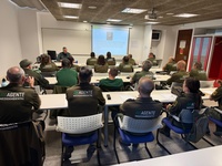 Los agentes medioambientales de la Región de Murcia durante el curso teórico-práctico sobre manejo de armas reglamentarias y de gestión de fauna ...