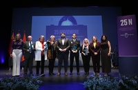 López Miras, en los Premios 25N de la Comunidad (2)