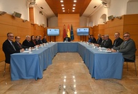 L&oacute;pez Miras se re&uacute;ne con la nueva junta directiva de Agrupal