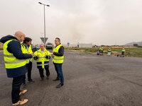 El director general de Carreteras, Francisco Carrillo, supervisa junto al alcalde de Abanilla, Jos&eacute; Antonio Blasco, y concejales del Ayuntamiento...