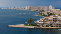 La Manga concentra un gran n&uacute;mero de alojamientos tur&iacute;sticos de toda &iacute;ndole.