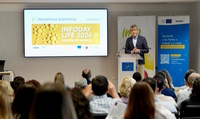 El consejero de Empresa, Empleo y Econom&iacute;a Social, Luis Alberto Mar&iacute;n, durante la inauguraci&oacute;n de la jornada informativa sobre el programa LIFE