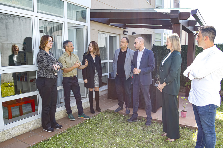 Visita  la Casa de Familia de la Fundación Dignidade en Santiago de Compostela