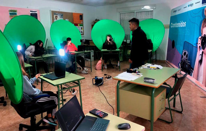 Uno de los cursos sobre creación de contenidos audiovisuales impartido durante la primera edición de los Talleres STEAM