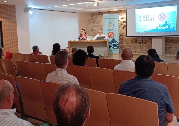 El Proyecto LIBERA, de SEO/BirdLife, en alianza con Ecoembes y la colaboración del Gobierno regional, organizó un encuentro en Murcia pata promover...
