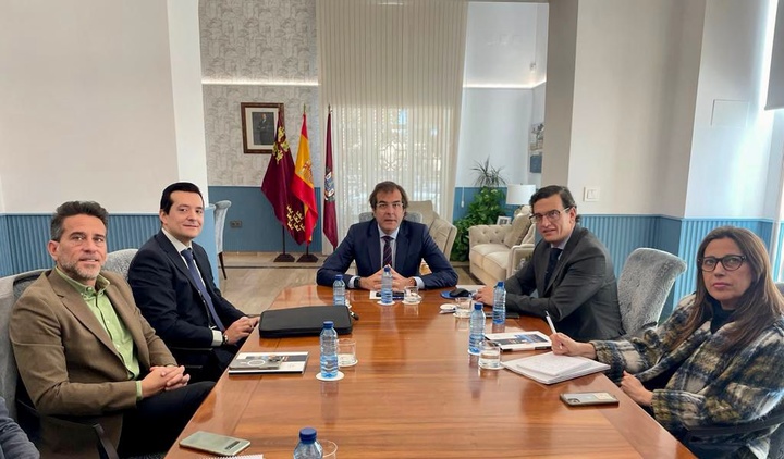 Reunión del consejero de Fomento e Infraestructuras con el vicepresidente de la Autoridad Portuaria de Cartagena