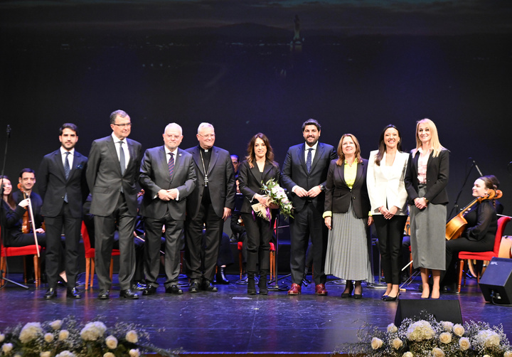 López Miras destaca que la Región de Murcia "se va a convertir en uno de los referentes turísticos durante la Semana Santa" (1)