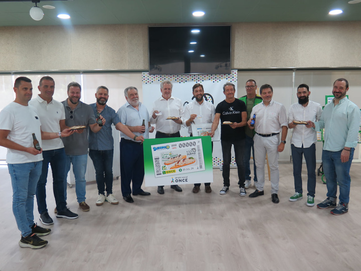 El Instituto de Turismo y la ONCE presentan un nuevo cupón dedicado a la 'marinera'