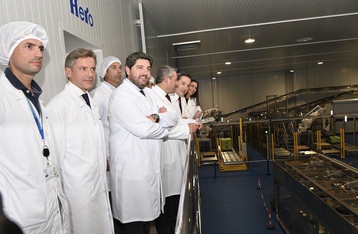 López Miras destaca que las empresas de la Región de Murcia como Hero son sinónimo de "calidad, tecnología y sostenibilidad"