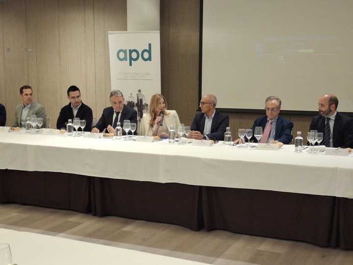 La consejera de Empresa destaca el apoyo del Gobierno regional a la transformación digital de las empresas con el Cheque de Ciberseguridad e IA