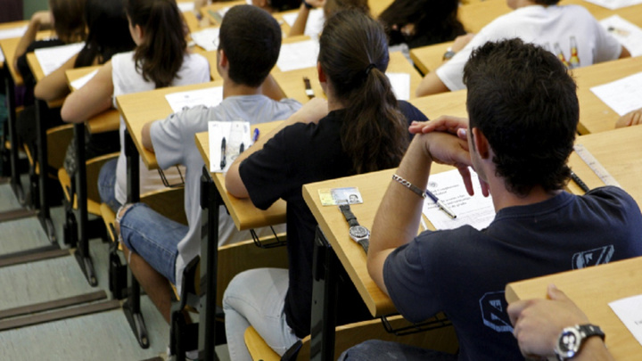 70 alumnos se presentan a las pruebas de Bachillerato francés en la Región