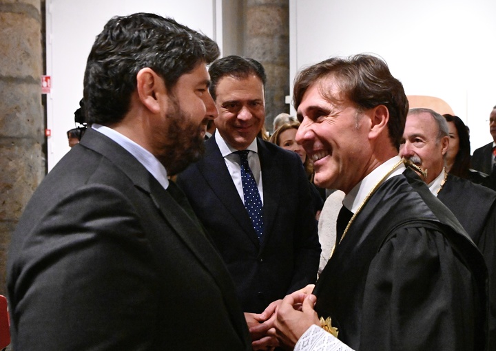 López Miras asiste al acto de toma de posición del presidente del Tribunal Superior de Justicia de la Región de Murcia