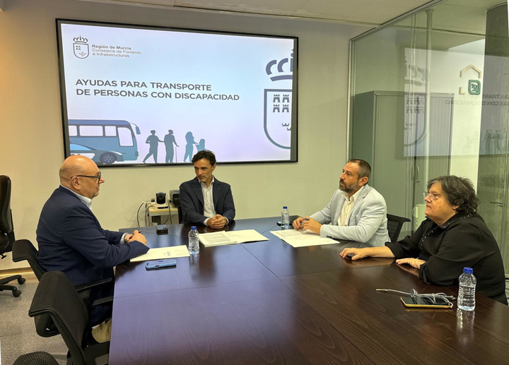 Reunión con representantes del Cermi