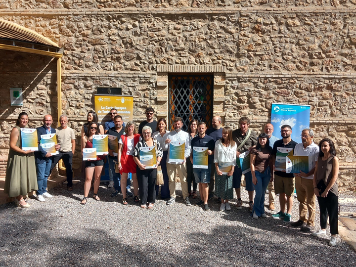Asistentes al XIX Foro Permanente de Turismo Sostenible, incluidos los representantes de las ocho nuevas empresas de la Región que se suman a la ...