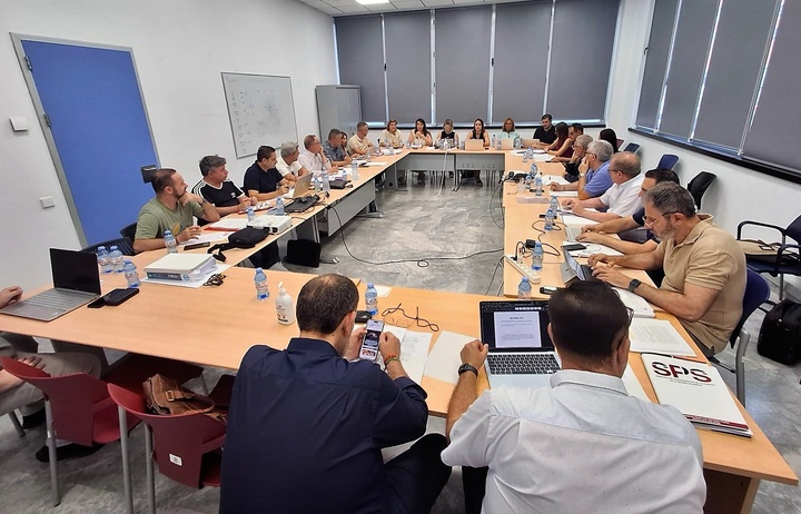 Reunión de la Mesa Sectorial de Sanidad en la sede del Servicio Murciano de Salud.